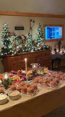 Wedding Photos from Old Fashioned Christmas Gala at Pennington Place in Walsenburg