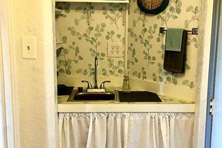 Thelma Fern Room at The Inn at Pennington Place in Walsenburg